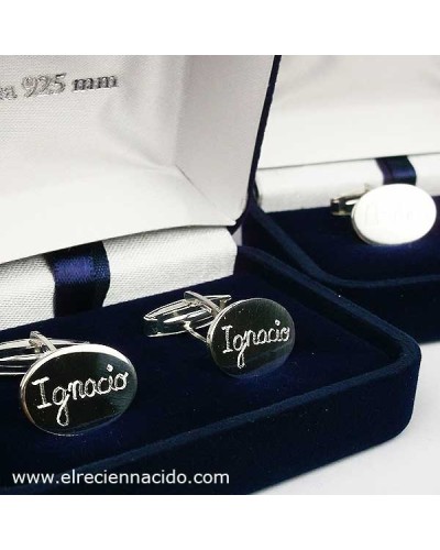 Gemelos de plata grabados con el nombre