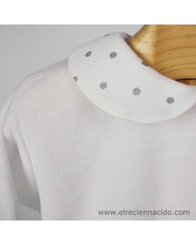 Pijama blanco cuello de topitos plateados