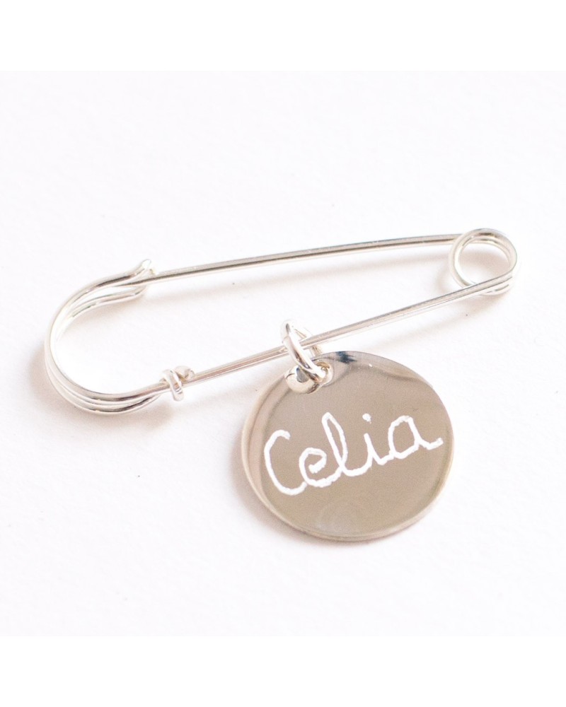 Imperdible de plata para beb