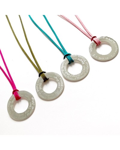 Collar aro de plata para profesoras