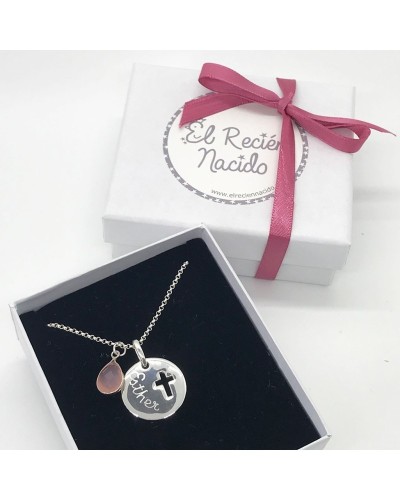 Collar con medalla de plata estrella calada perlita y nombre