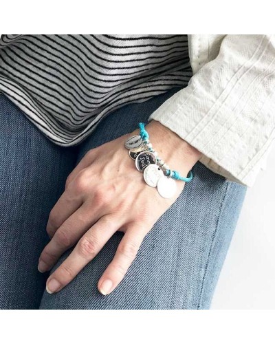 Pulsera con 4 medallas de plata grabadas