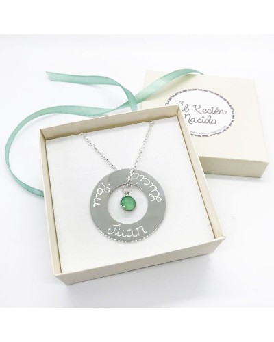 Collar de plata con aro grabado a mano