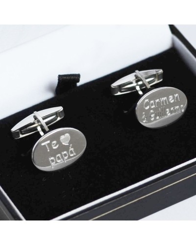 Gemelos de plata grabados con el nombre