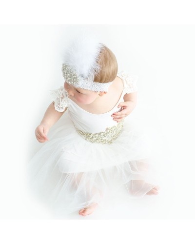 Vestido de princesa con cinturon de brillantes