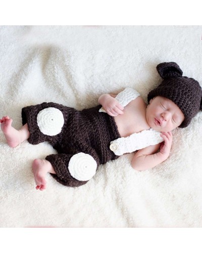 Conjunto de crochet pantalón y gorro con orejitas