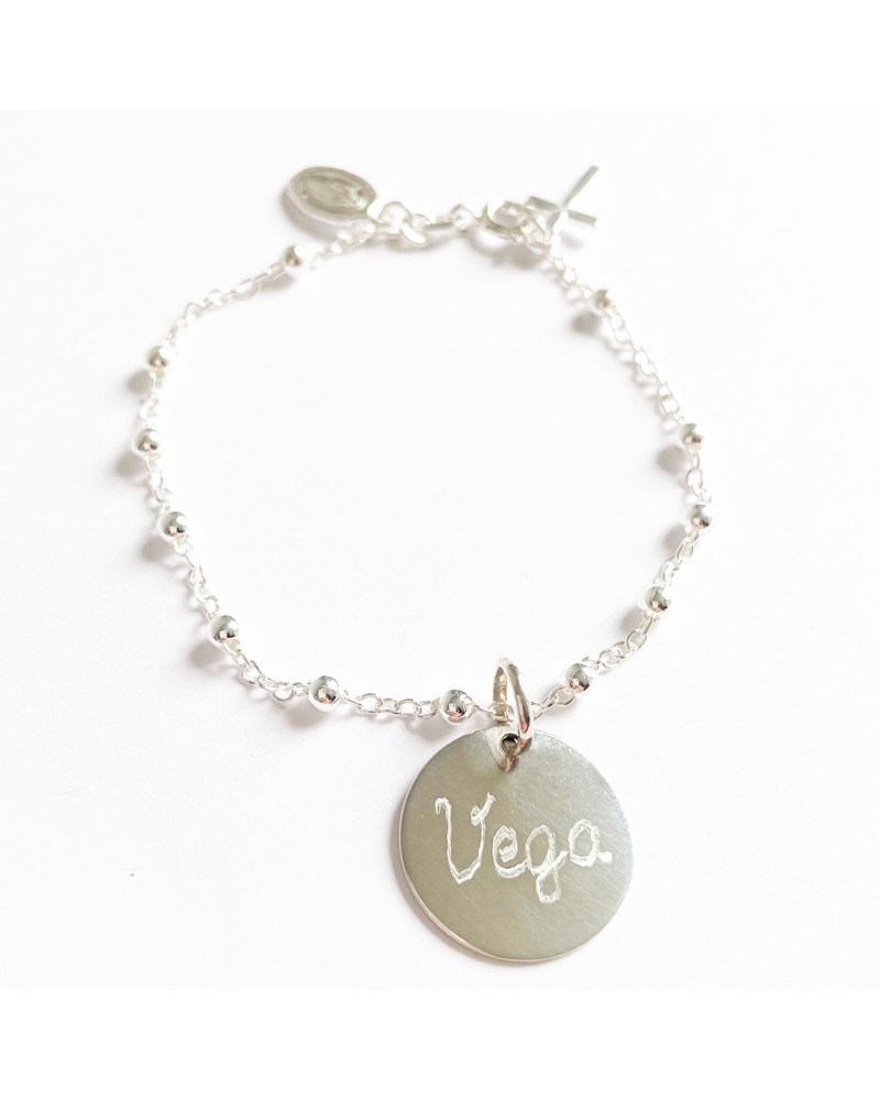 Pulsera rosario de plata con medalla grabada