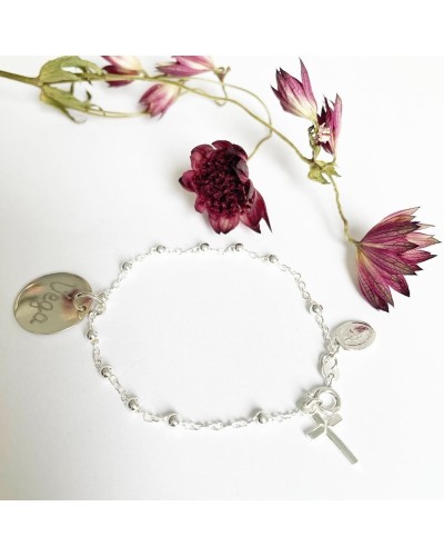 Pulsera rosario de plata con medalla grabada