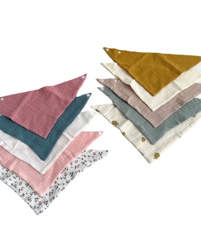 Babero tipo bandana de algodón orgánico bambú