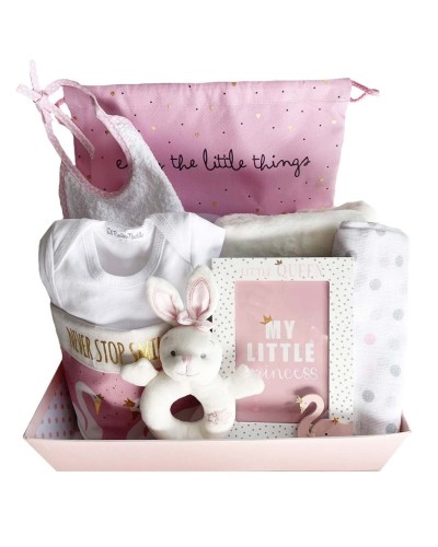 Canastilla bebé en rosa con cisnes