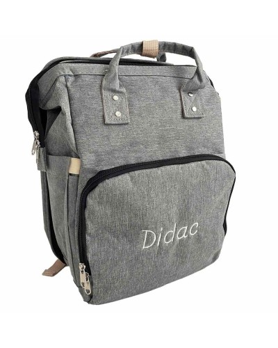 mochila cuna con nombre bordado