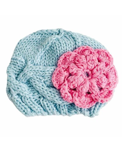 Gorro para recién nacido hecho a mano con flor