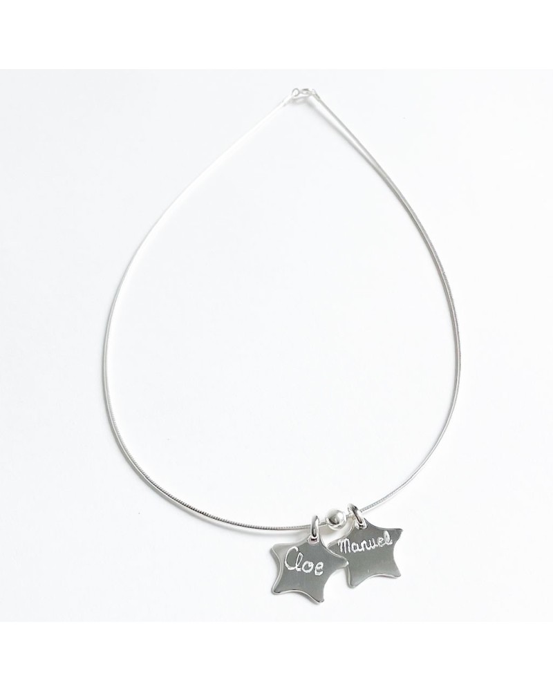 Collar con 2 estrellas grabadas con nombres