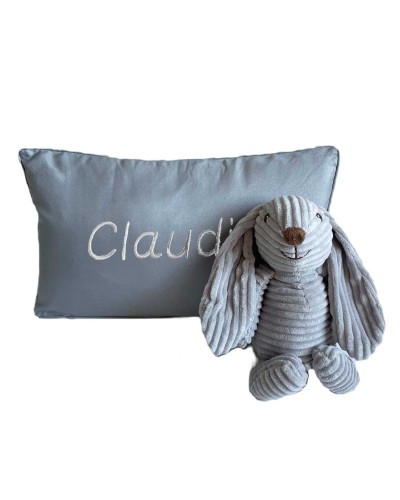 Cojin personalizado con el nombre del bebé o niño. Cojines infantiles.