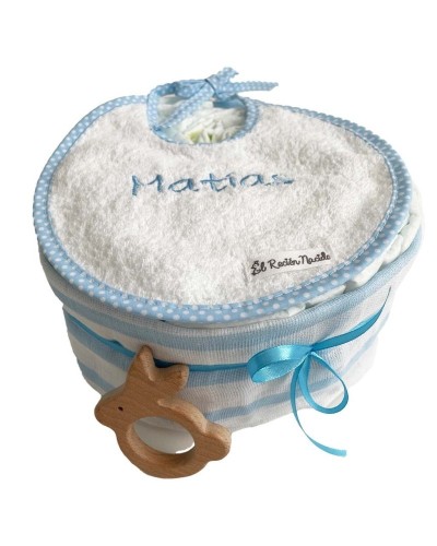 Tarta de pañales para regalar a un bebé