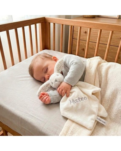 Doudou para bebé para bordar con el nombre que quieras