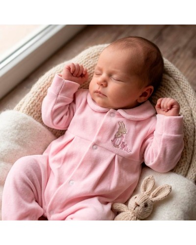 Pijama aterciopelado con conejito en varios colores