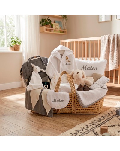 Regalos para bebes recien nacidos. Cestasy canastillas