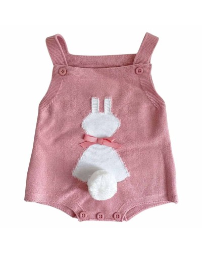 Canastilla bebe con pelele invernal en tonos rosas
